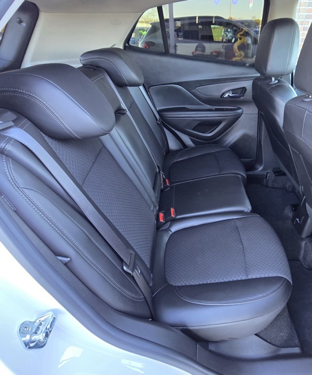 2022 Buick Enclave Image 33