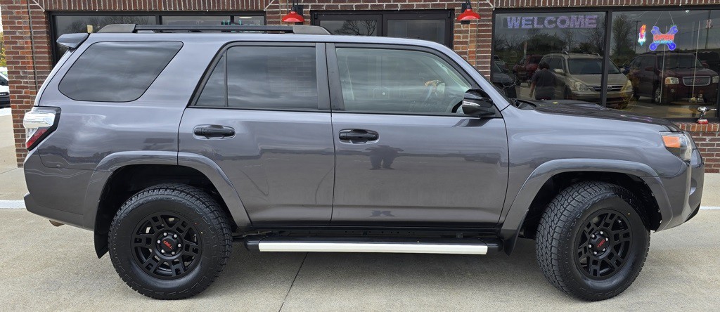 2021 Toyota 4Runner Image 5