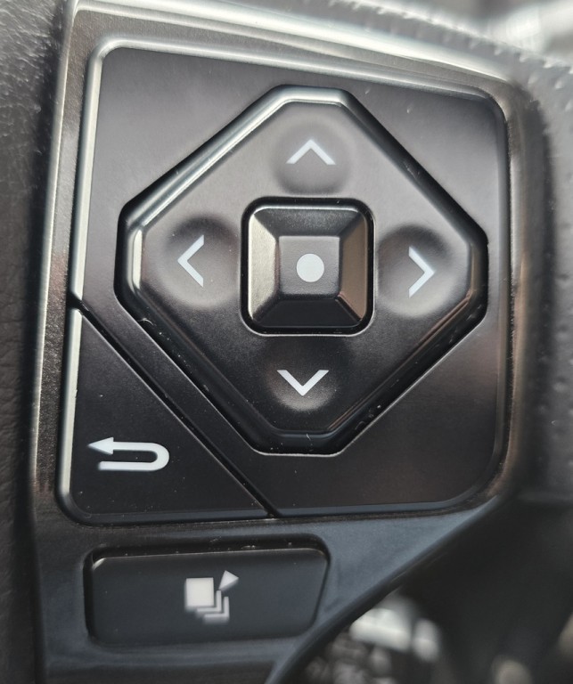 2021 Toyota 4Runner Image 24