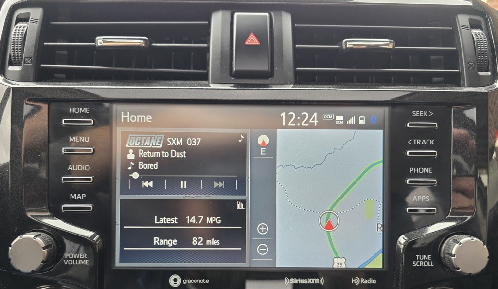 2021 Toyota 4Runner Image 26