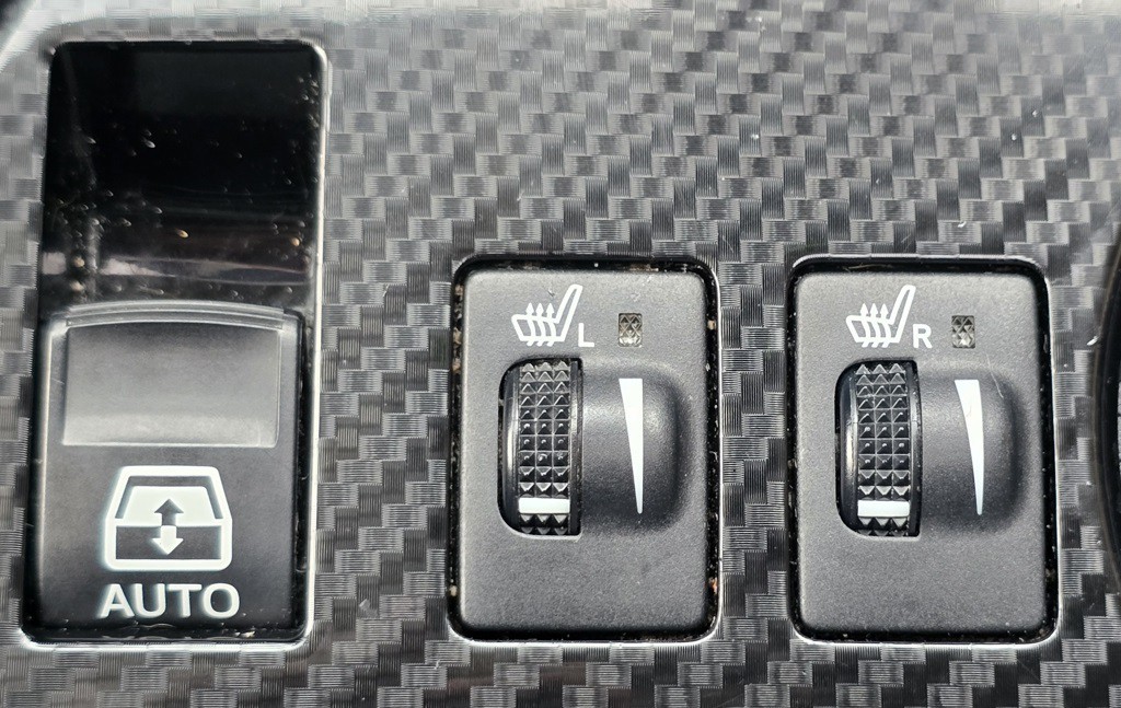 2021 Toyota 4Runner Image 30