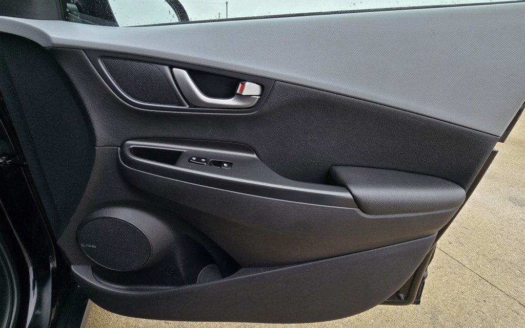 2021 Hyundai Kona Image 36