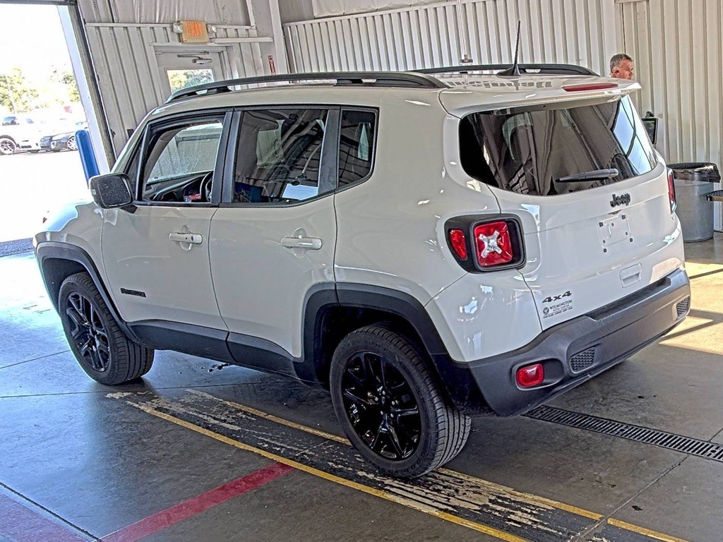 2023 Jeep Renegade Image 4