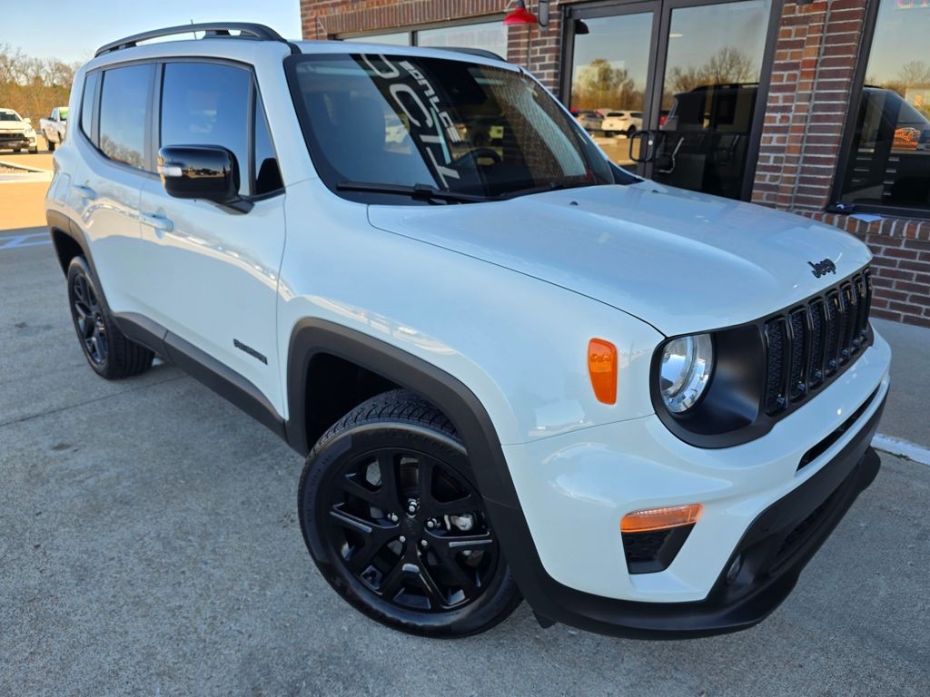 2023 Jeep Renegade Image 2