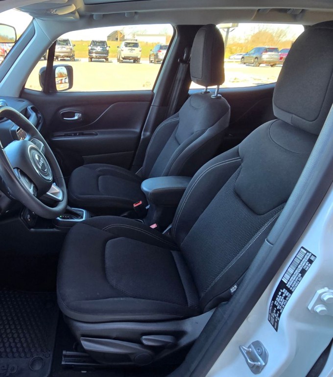 2023 Jeep Renegade Image 17