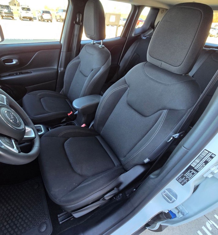 2023 Jeep Renegade Image 18