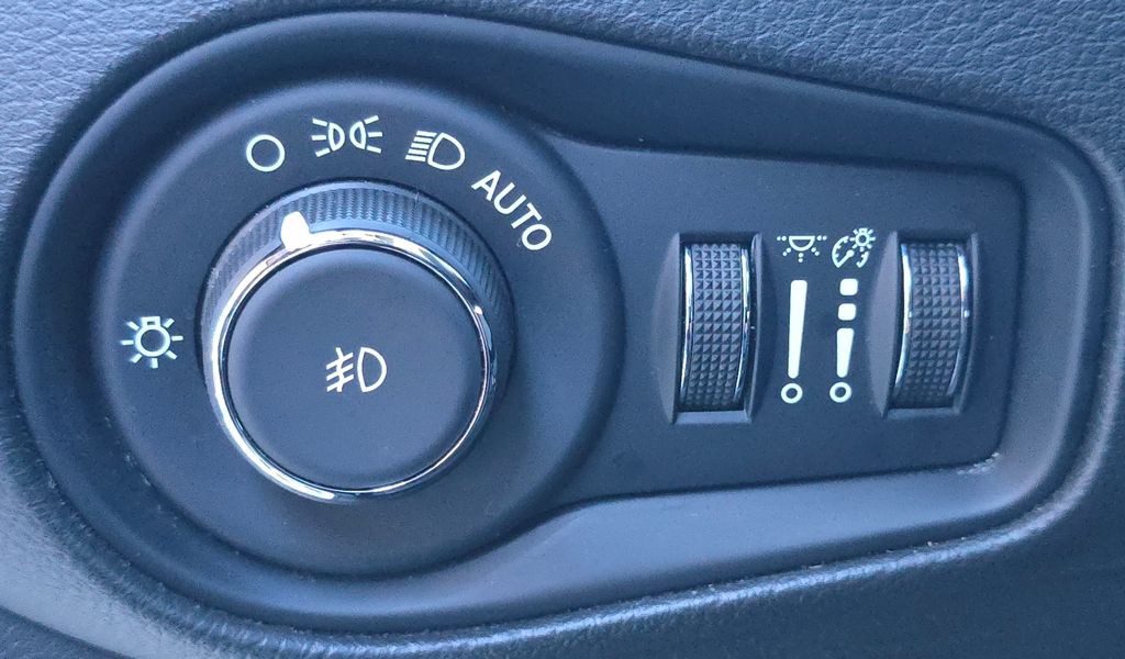 2023 Jeep Renegade Image 19