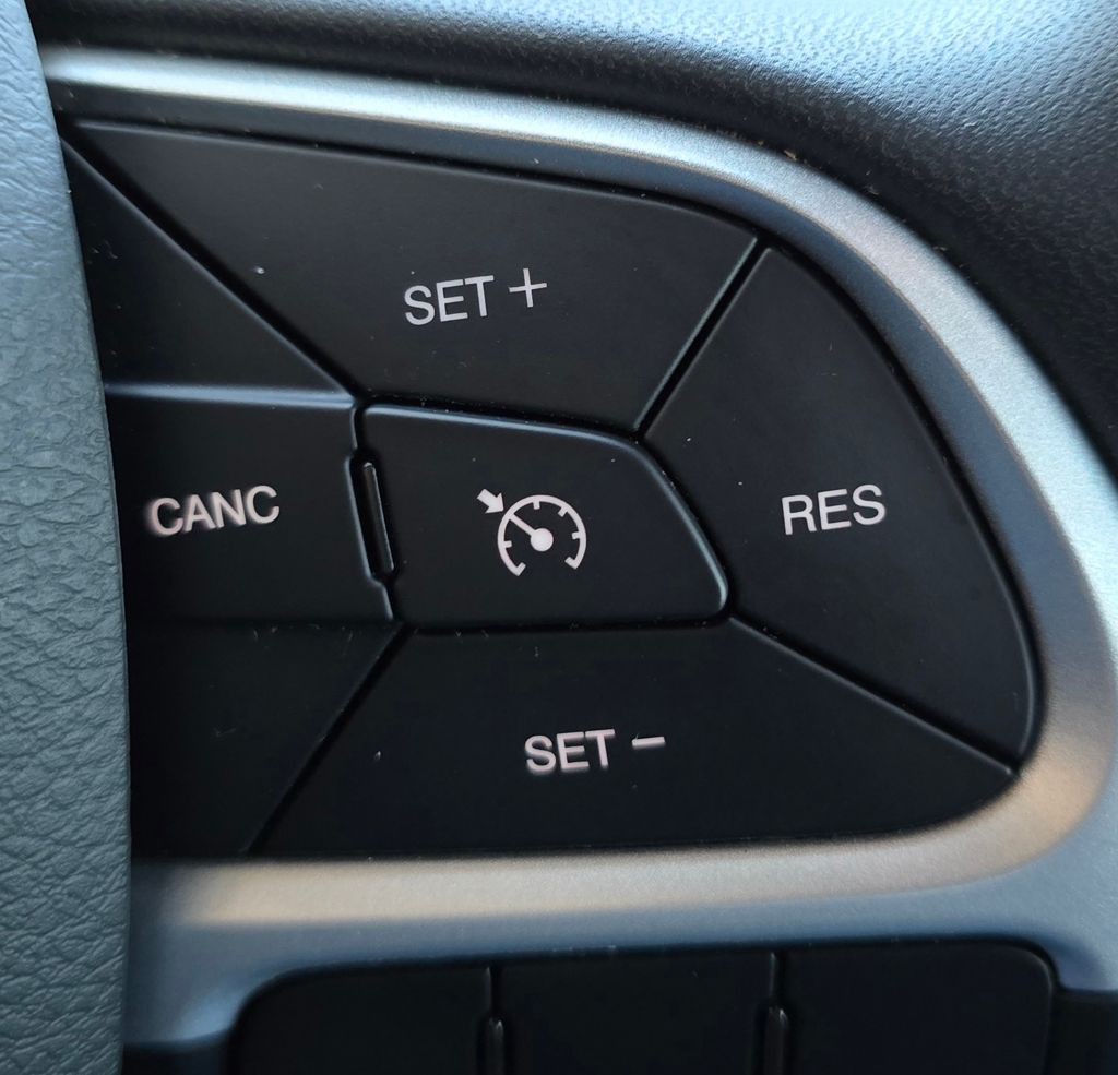 2023 Jeep Renegade Image 23