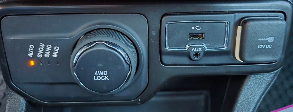 2023 Jeep Renegade Image 28