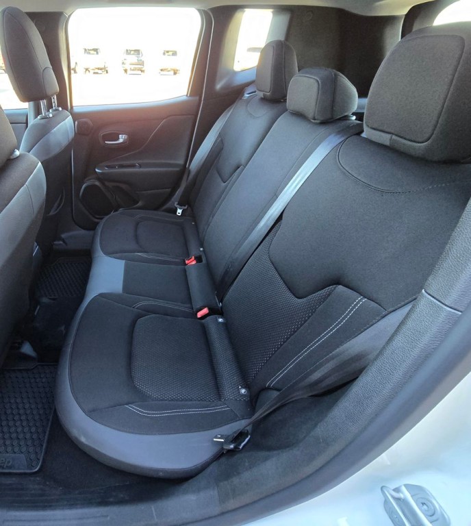 2023 Jeep Renegade Image 34