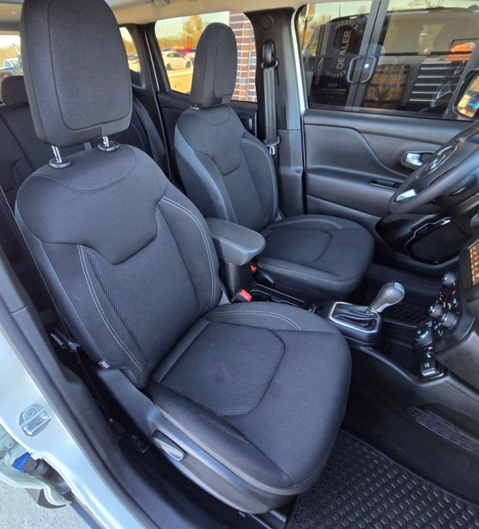 2023 Jeep Renegade Image 37