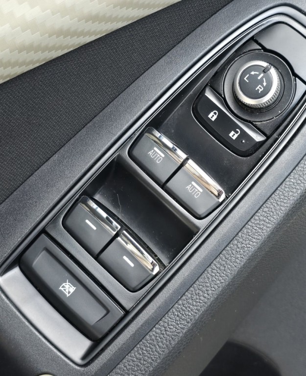 2021 Subaru Ascent Image 16