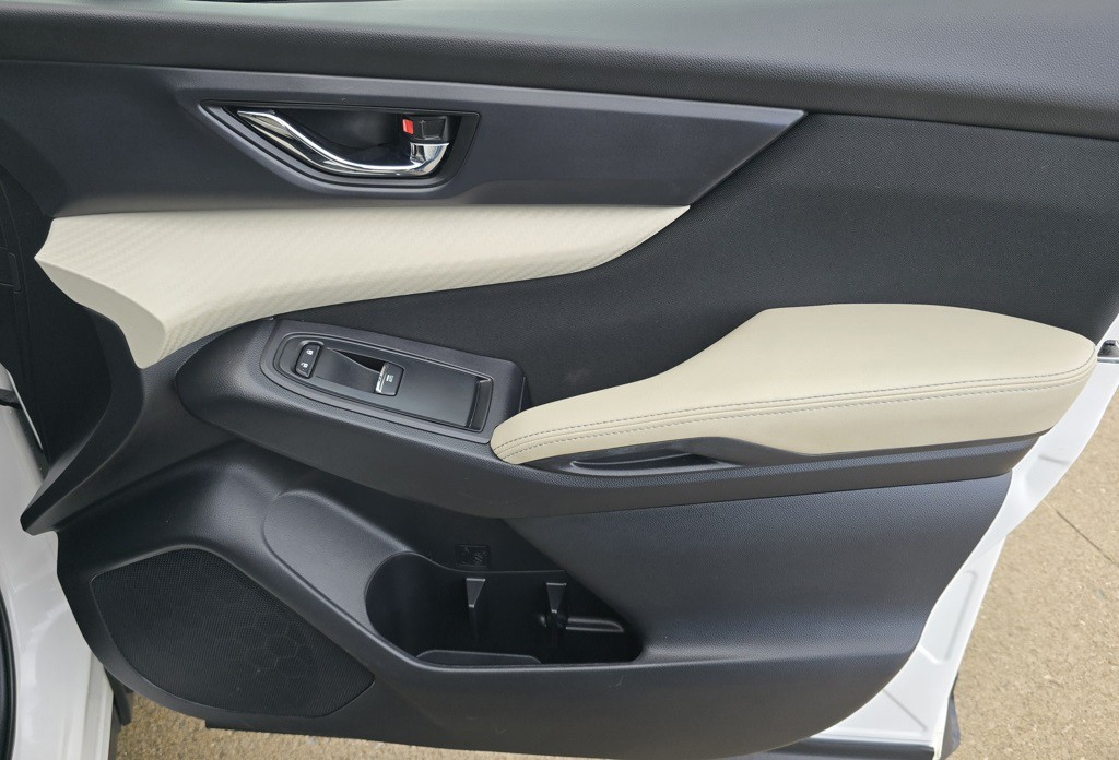 2021 Subaru Ascent Image 40