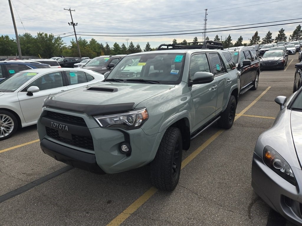 2021 Toyota 4Runner Image 3
