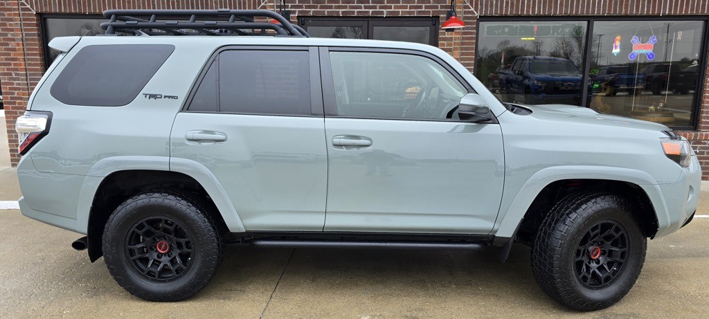 2021 Toyota 4Runner Image 4