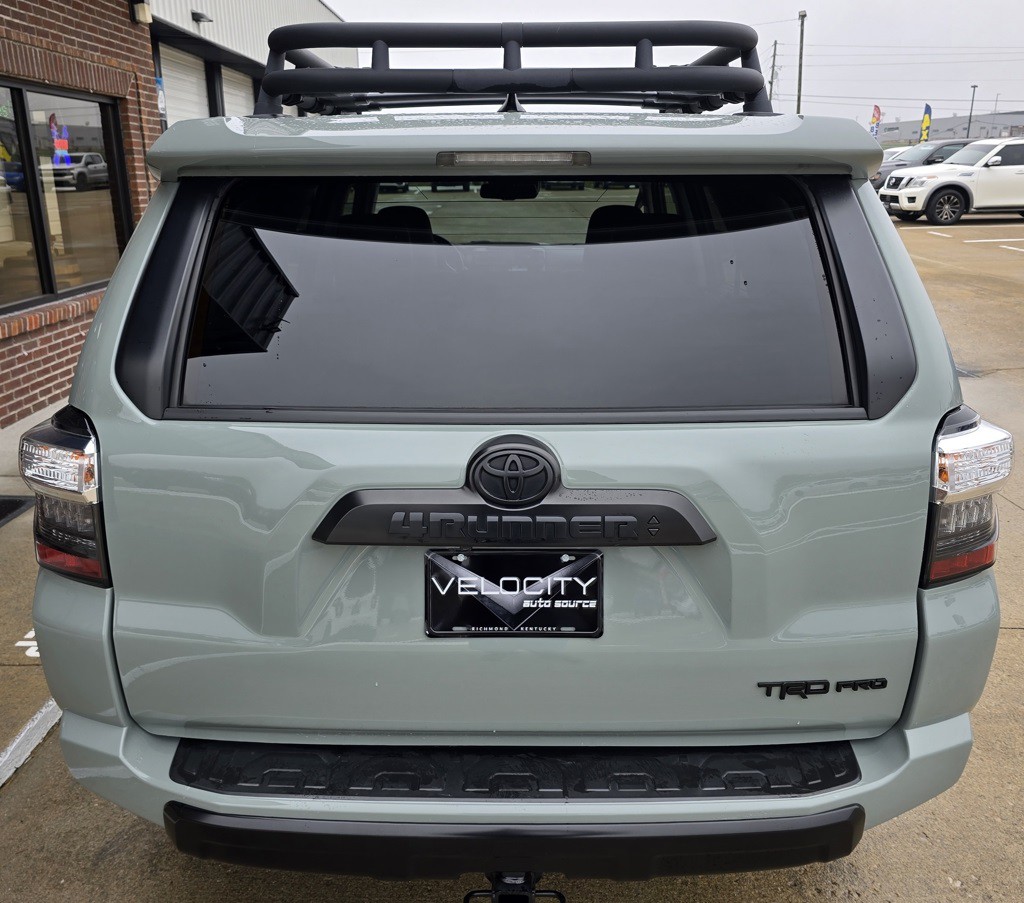 2021 Toyota 4Runner Image 8