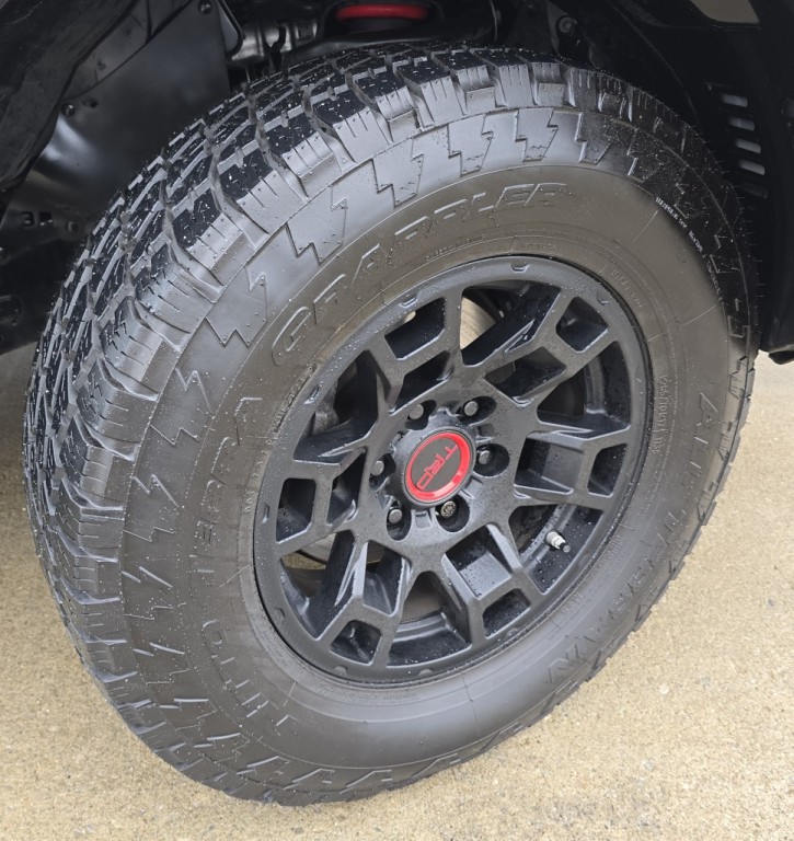 2021 Toyota 4Runner Image 11