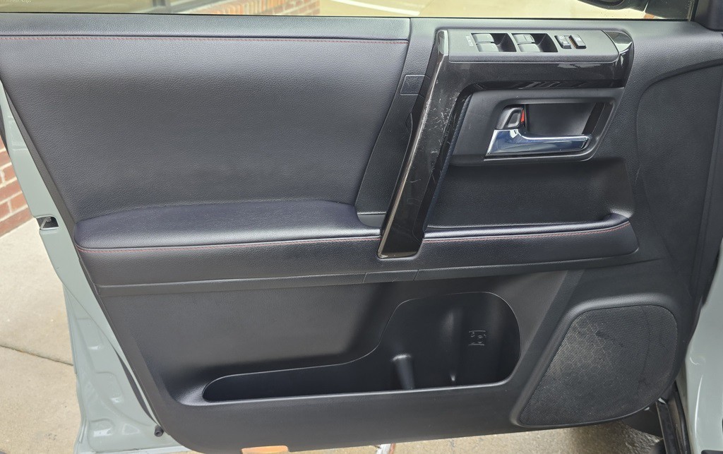 2021 Toyota 4Runner Image 15