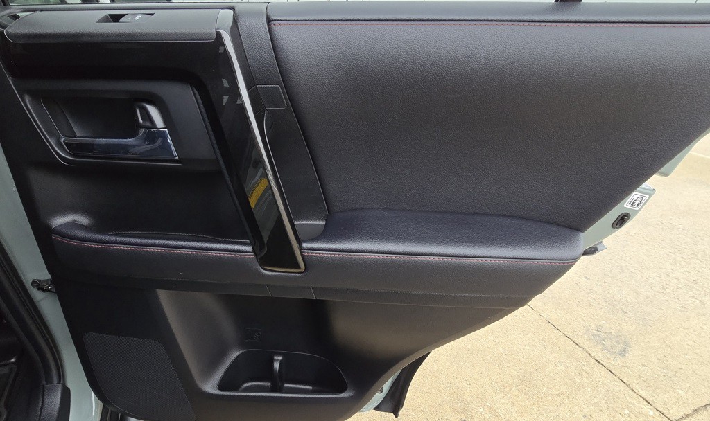 2021 Toyota 4Runner Image 46