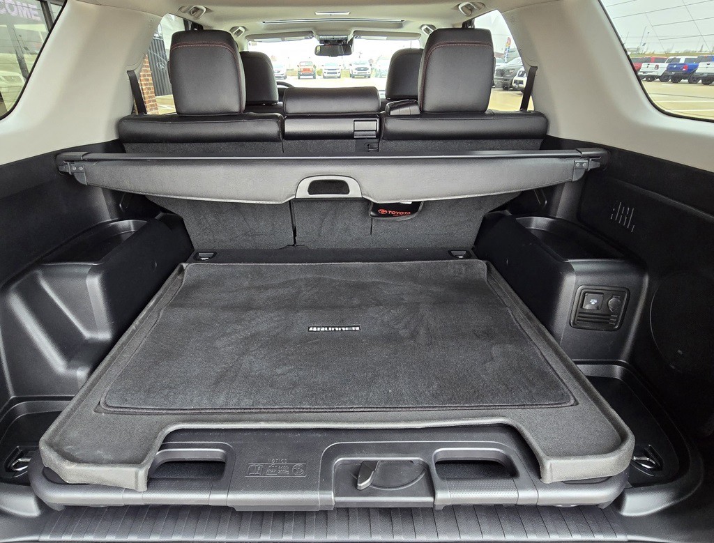 2021 Toyota 4Runner Image 49