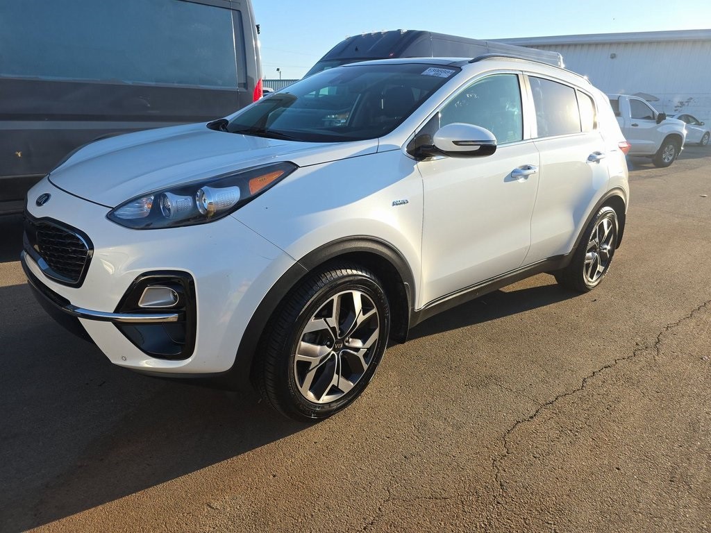2020 Kia Sportage Image 1