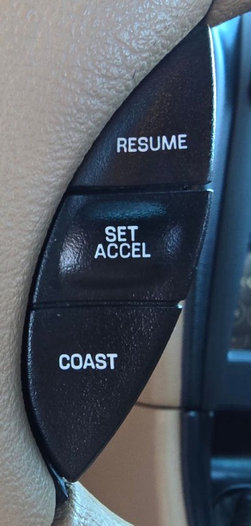 1998 Ford Mustang Image 23