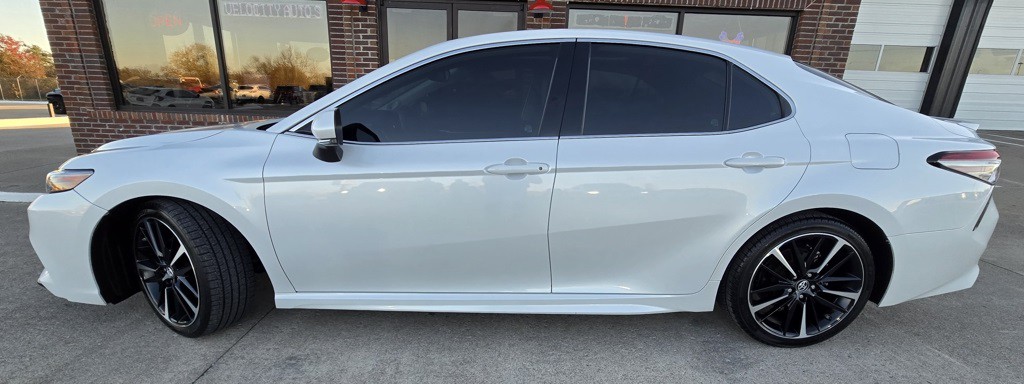 2019 Toyota Camry Image 5