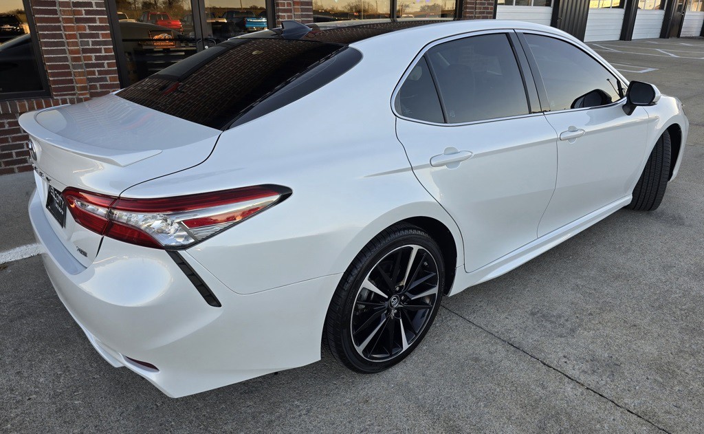 2019 Toyota Camry Image 6