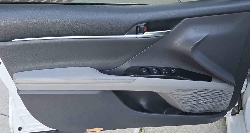 2019 Toyota Camry Image 15