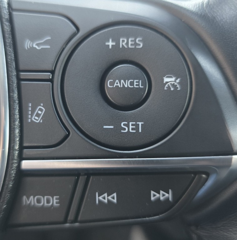 2019 Toyota Camry Image 23