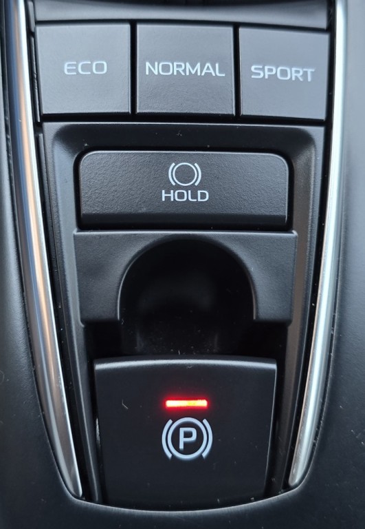 2019 Toyota Camry Image 28