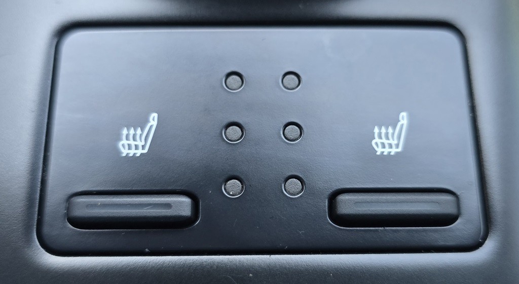 2019 Toyota Camry Image 29