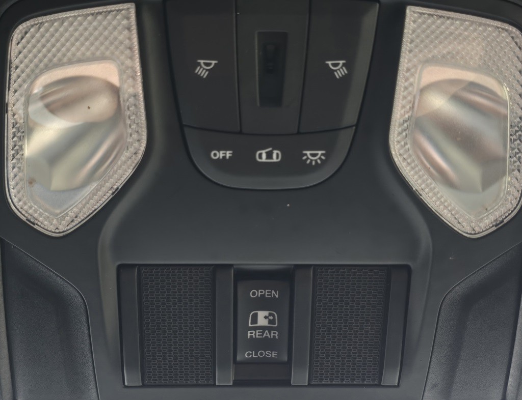 2022 RAM 1500 Image 36