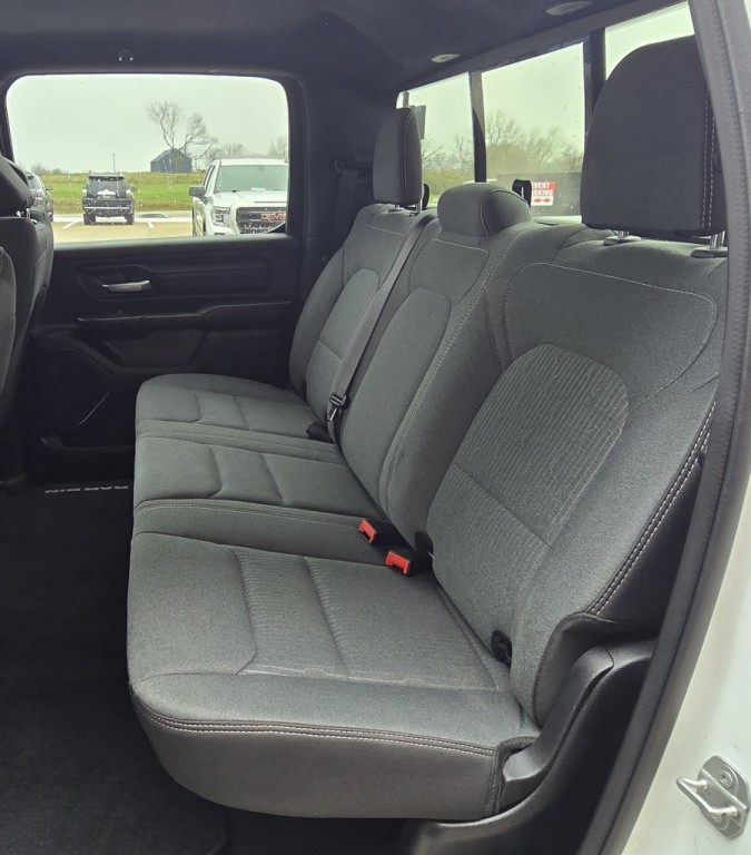 2022 RAM 1500 Image 40