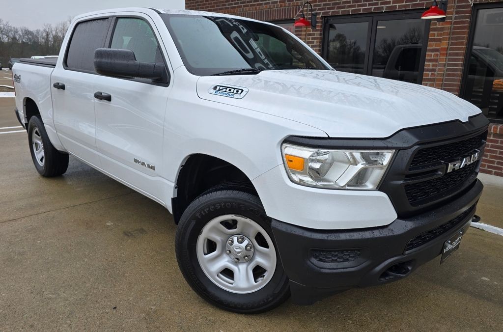 2022 RAM 1500 Image 2
