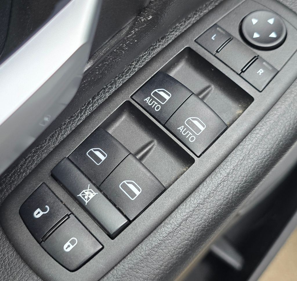 2022 RAM 1500 Image 19