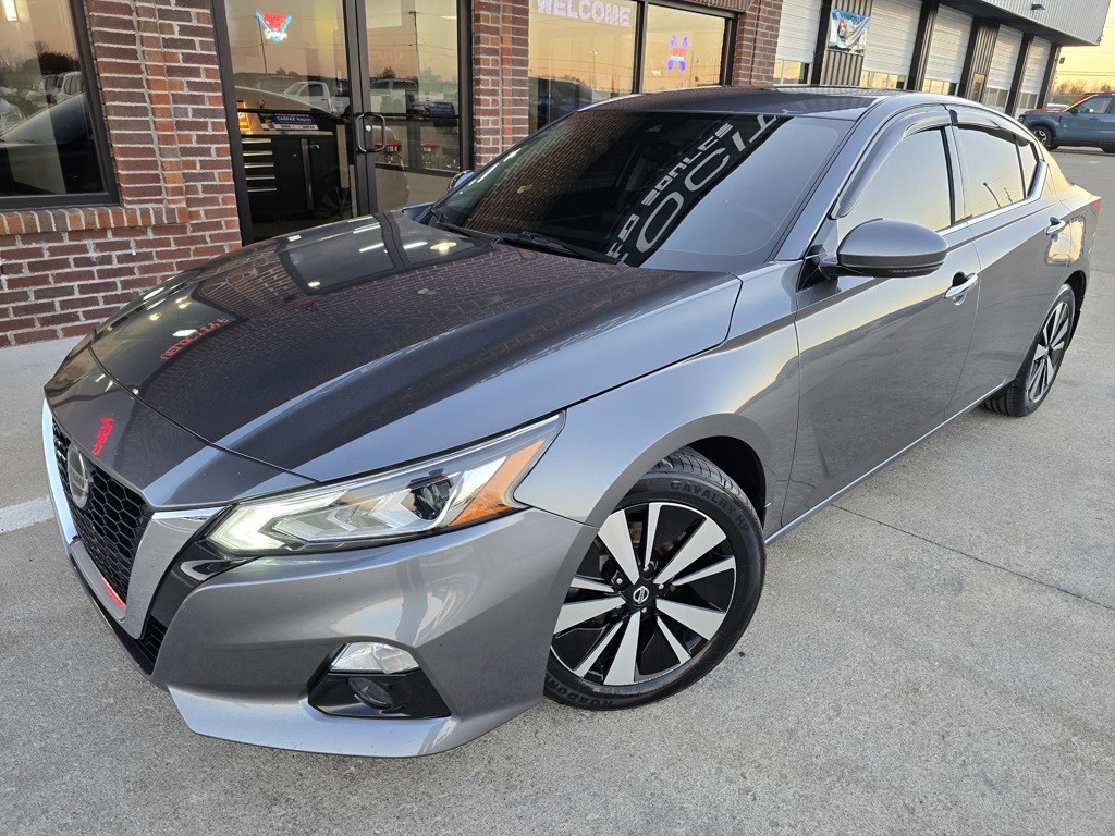 2022 Nissan Altima Image 3