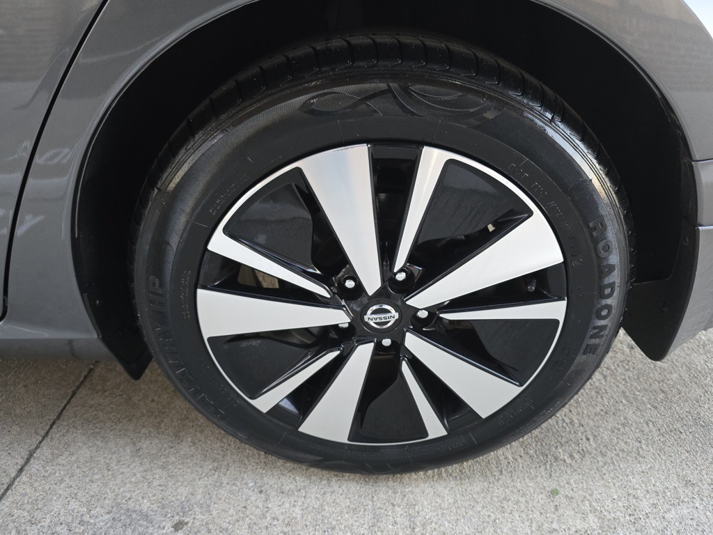 2022 Nissan Altima Image 14