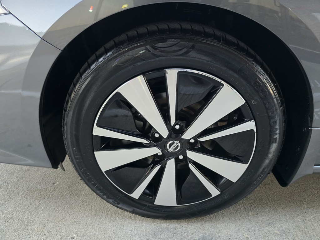 2022 Nissan Altima Image 15