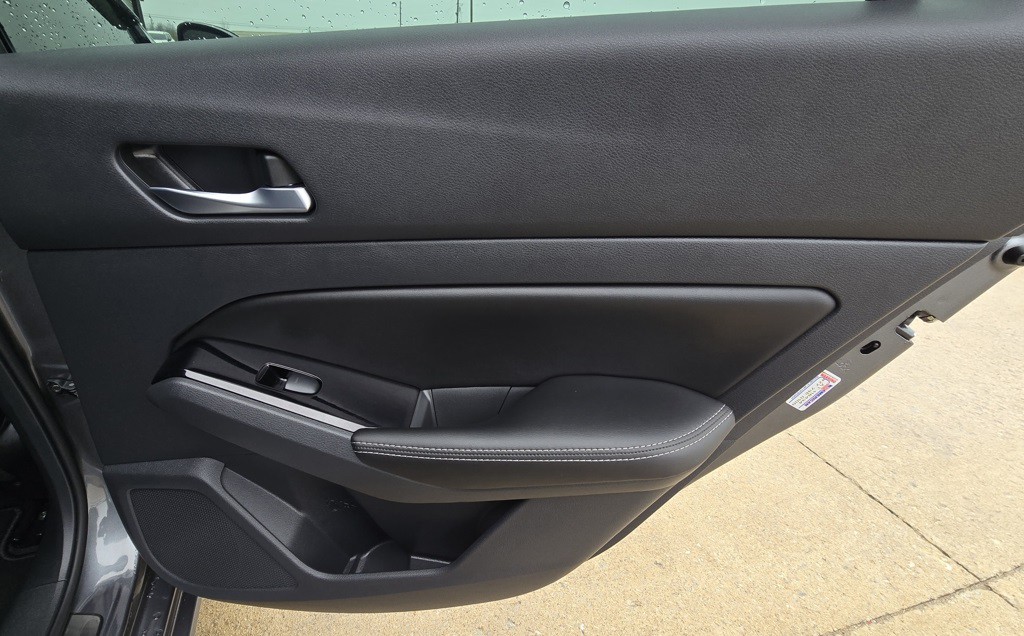 2022 Nissan Altima Image 43