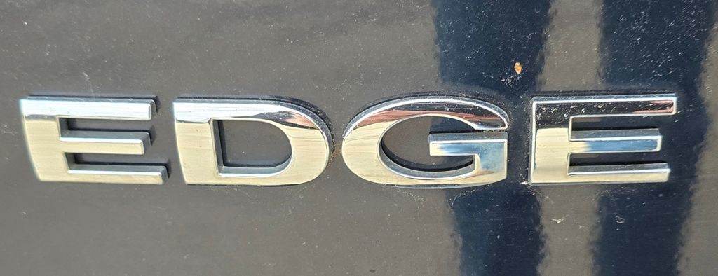 2010 Ford Edge Image 9