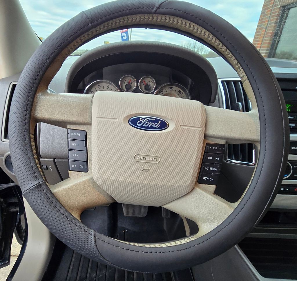 2010 Ford Edge Image 19