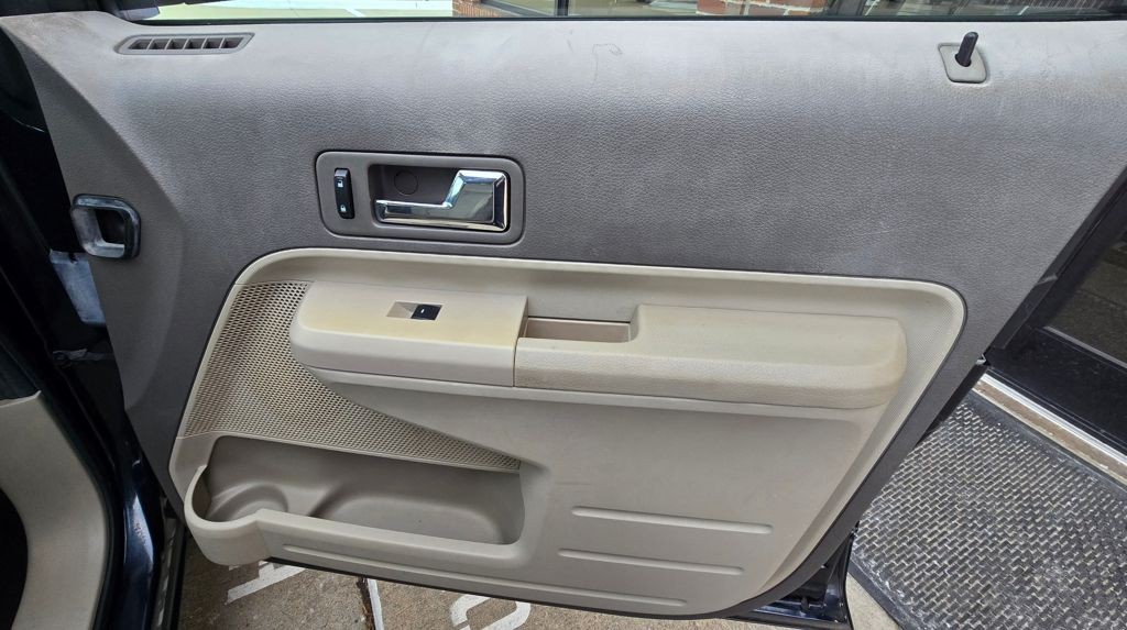 2010 Ford Edge Image 27