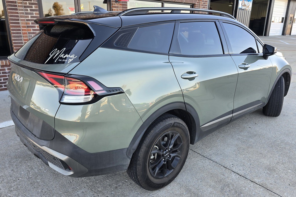 2023 Kia Sportage Image 2