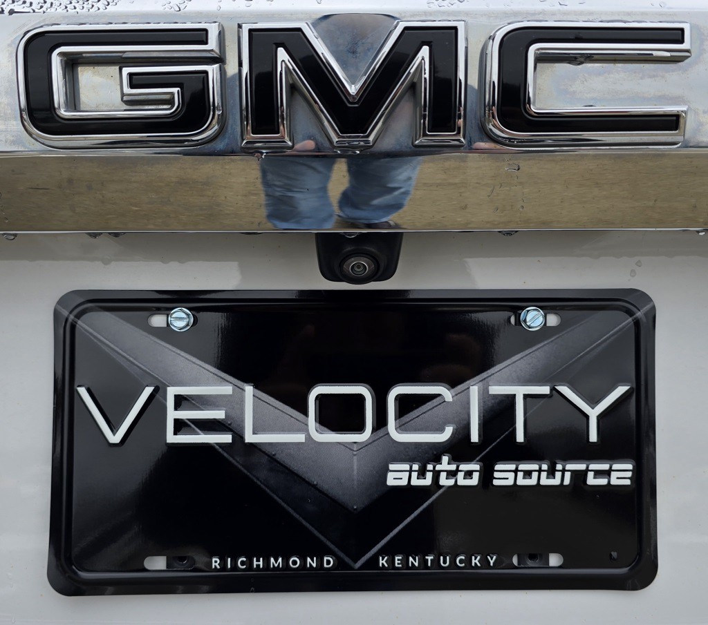 2023 GMC Yukon Image 9