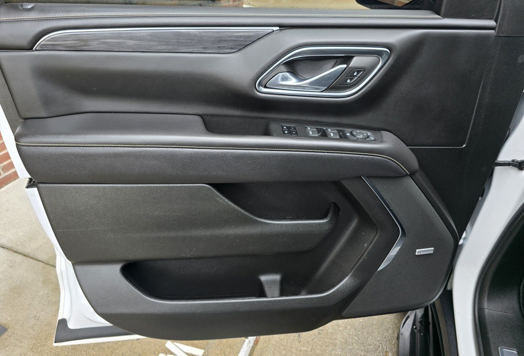 2023 GMC Yukon Image 15