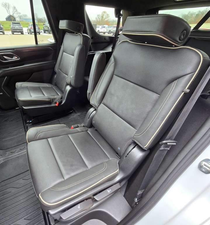 2023 GMC Yukon Image 37