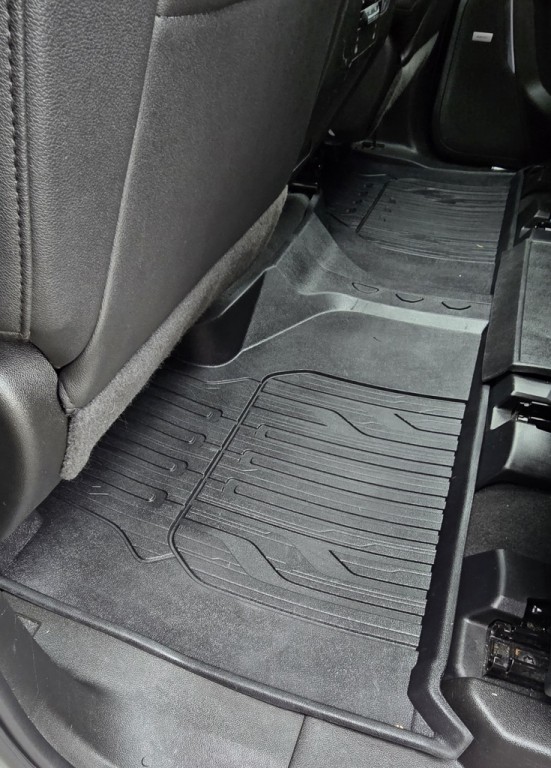 2023 GMC Yukon Image 38