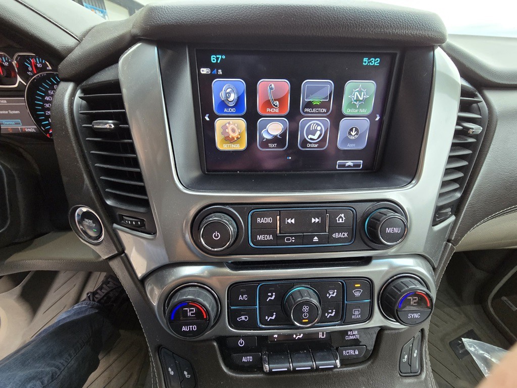 2020 Chevrolet Suburban Image 9