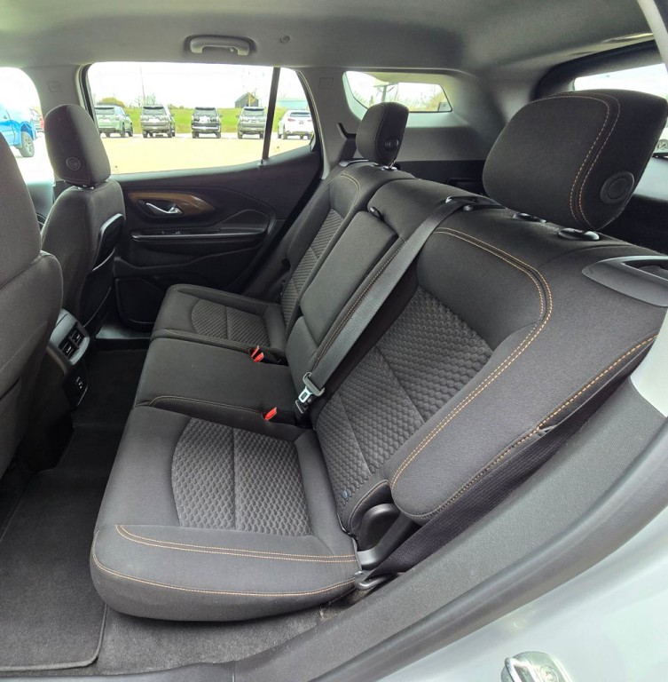 2019 GMC Terrain Image 32
